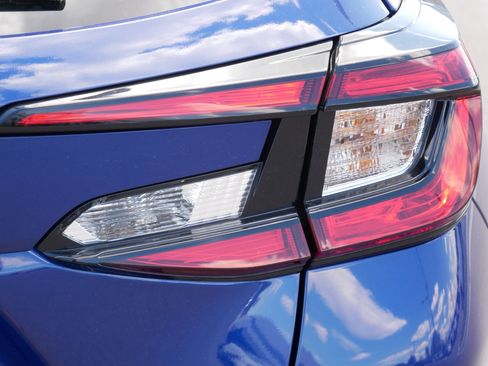 Certified 2026 Subaru Crosstrek 2.0i Premium AWD/4WD image 17