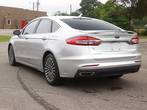 Used 2019 Ford Fusion Titanium AWD/4WD image 5