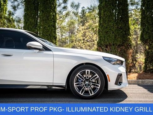 Used 2024 BMW 530i xDrive w/ M Sport Package image 14