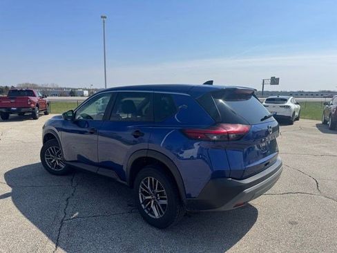 Used 2023 Nissan Rogue S image 7