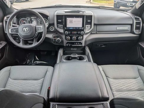 Used 2025 RAM 1500 Big Horn AWD/4WD image 14