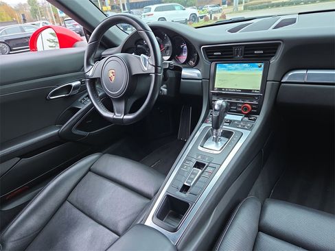 Used 2013 Porsche 911 Carrera image 17