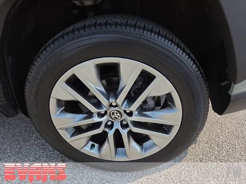 Certified 2023 Toyota RAV4 XLE Premium AWD/4WD image 27