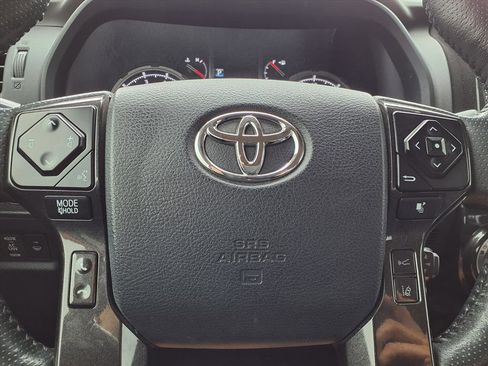 Used 2024 Toyota 4Runner TRD Off-Road Premium w/ Off Road Premium Plus Package AWD/4WD image 13