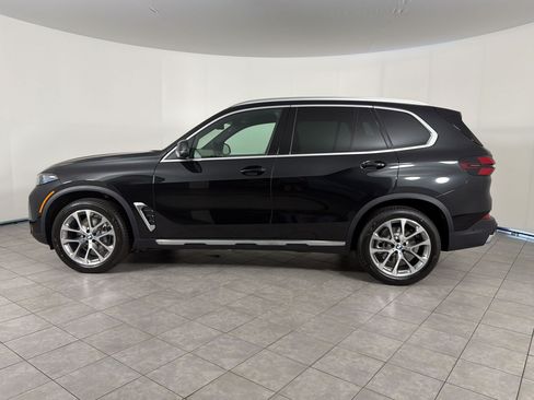 New 2026 BMW X5 sDrive40i RWD image 2