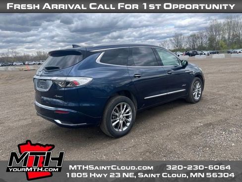 Used 2022 Buick Enclave Avenir AWD/4WD image 9
