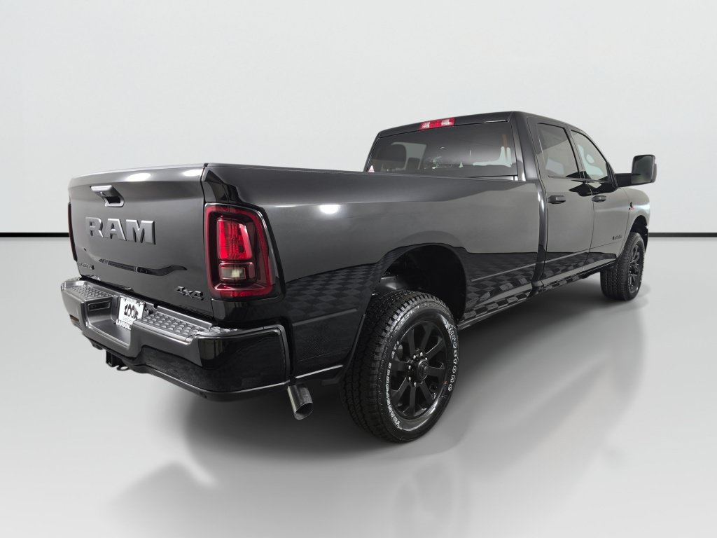 New 2026 RAM 2500 Big Horn AWD/4WD image 4