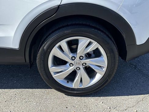 Used 2024 Buick Encore GX Preferred image 4