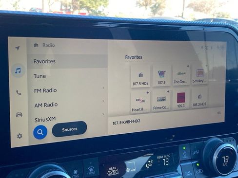 Used 2023 Toyota Highlander XSE image 23