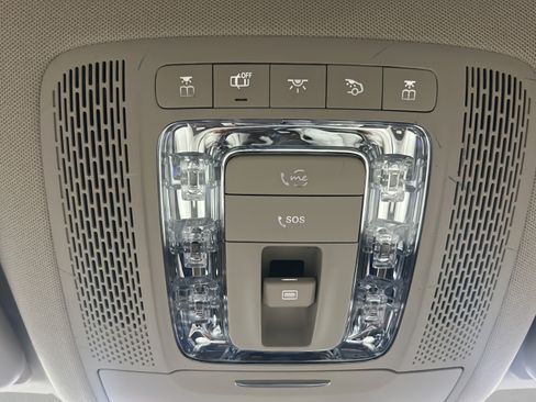 Used 2020 Mercedes-Benz GLE 350 image 29