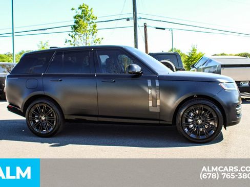 Used 2023 Land Rover Range Rover SE AWD/4WD image 6