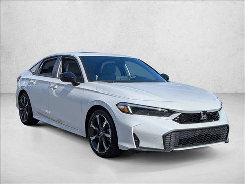 Certified 2025 Honda Civic Sport Touring image 3