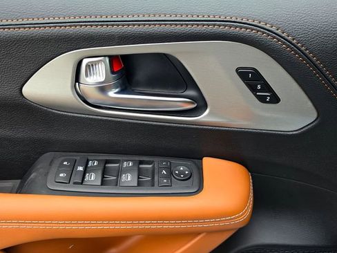 New 2026 Chrysler Pacifica Pinnacle FWD image 26