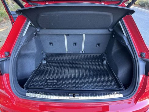 Used 2022 Audi Q3 2.0T Premium image 24