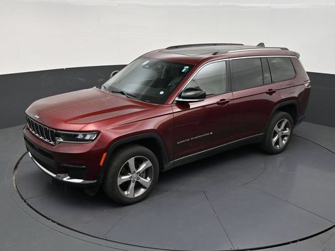 Used 2021 Jeep Grand Cherokee L Limited AWD/4WD image 12