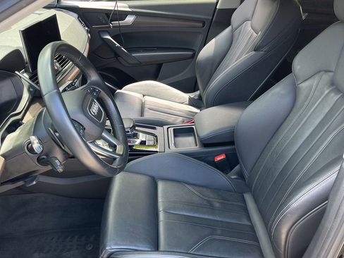 Used 2022 Audi Q5 e Premium w/ Convenience Package AWD/4WD image 21