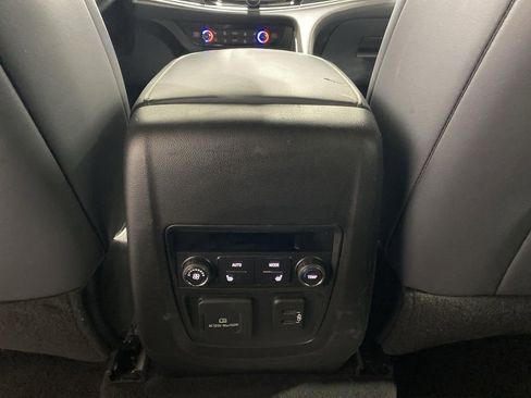 Used 2024 Buick Enclave Premium FWD image 23