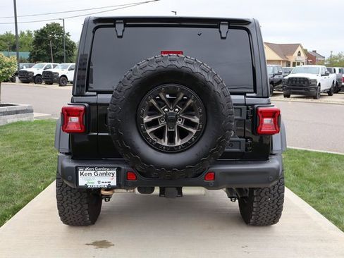 Used 2025 Jeep Wrangler Unlimited Rubicon 392 image 38