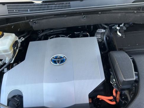 Certified 2019 Toyota Highlander Limited Platinum image 20