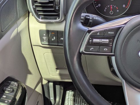 Used 2020 Kia Sportage EX w/ Option Group 15 AWD/4WD image 23