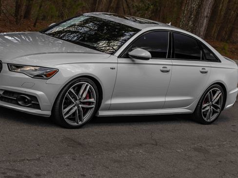 Used 2017 Audi S6 Prestige w/ S6 Sport Package image 54