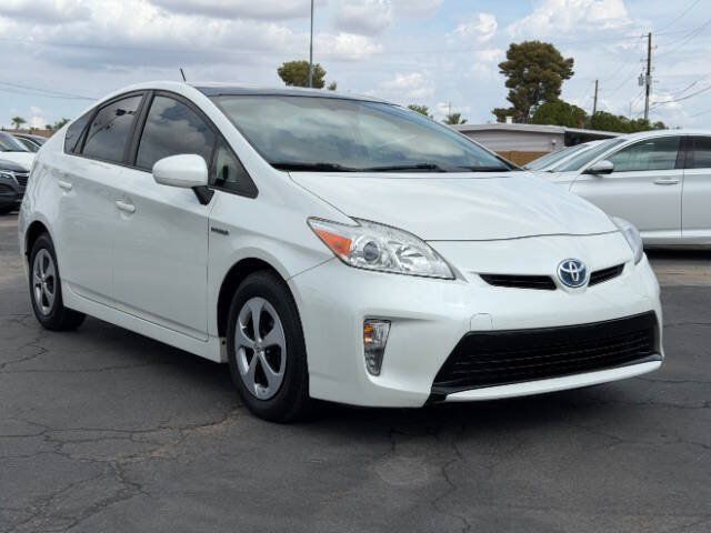Used 2014 Toyota Prius Four w/ Solar Roof Package FWD image 1