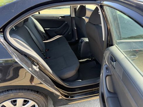 Used 2016 Volkswagen Jetta S FWD image 13
