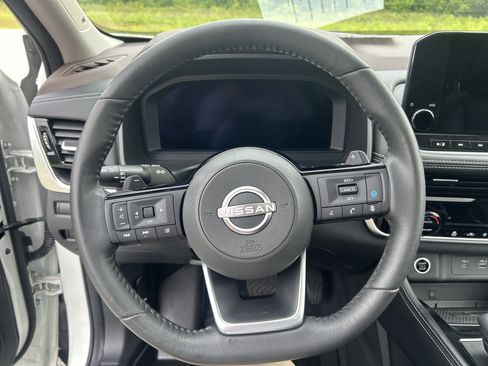 Certified 2023 Nissan Rogue Platinum AWD/4WD image 21
