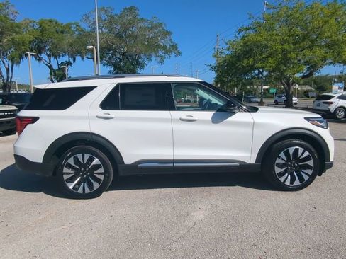 New 2026 Ford Explorer Platinum w/ LUX Leather Package image 4