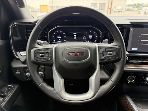 Used 2023 GMC Sierra 1500 Elevation AWD/4WD image 15