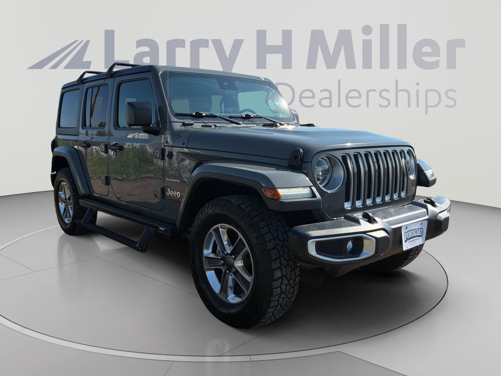 Used 2020 Jeep Wrangler Unlimited Sahara AWD/4WD image 7