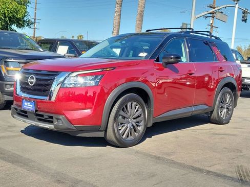 Used 2022 Nissan Pathfinder SL w/ SL Premium Package image 27