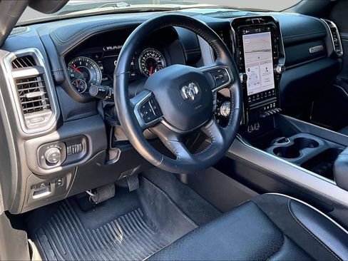 Used 2023 RAM 1500 Laramie AWD/4WD image 11