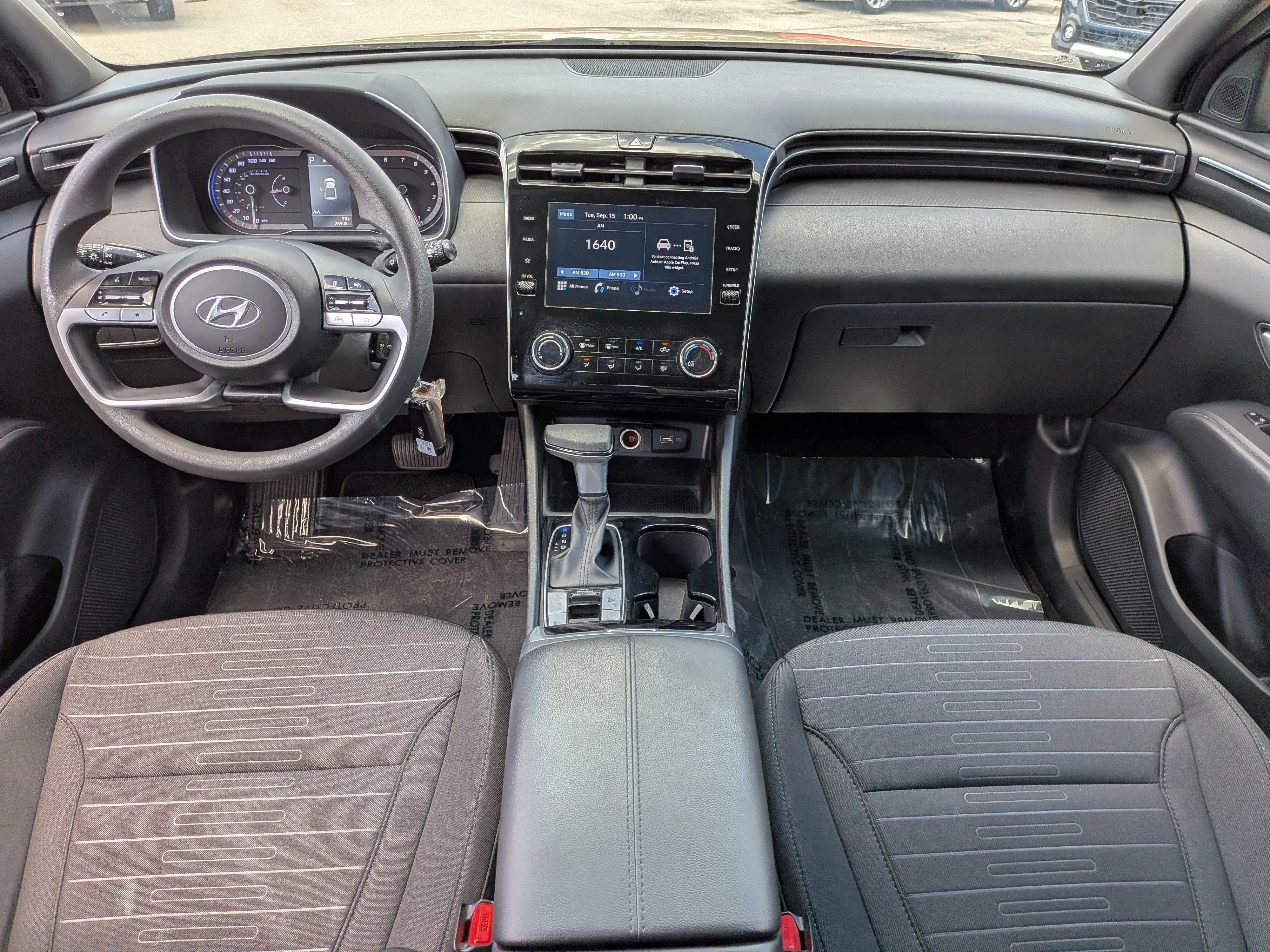 Used 2024 Hyundai Santa Cruz SE FWD image 15