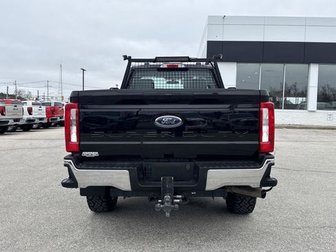 Used 2023 Ford F250 XL w/ XL Off-Road Package AWD/4WD image 6