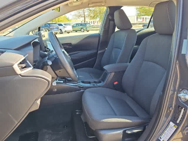 Used 2025 Toyota Corolla LE FWD image 14