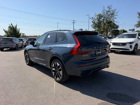 Certified 2026 Volvo XC60 B5 Plus AWD/4WD image 4