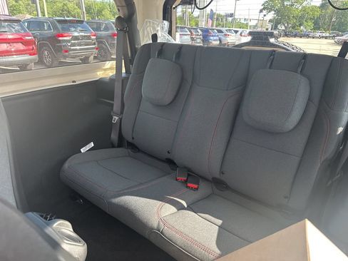 New 2025 Jeep Wrangler Rubicon AWD/4WD image 29
