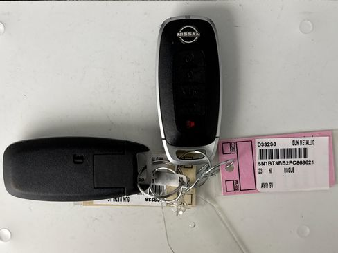 Used 2023 Nissan Rogue SV w/ SV Premium B Package AWD/4WD image 20