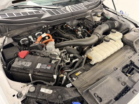 Used 2024 Ford F150 Lariat w/ Bed Utility Package image 35