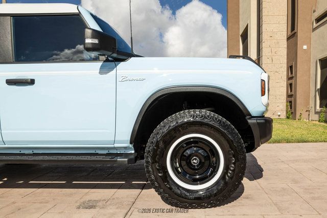 Used 2023 Ford Bronco Heritage Edition AWD/4WD image 11
