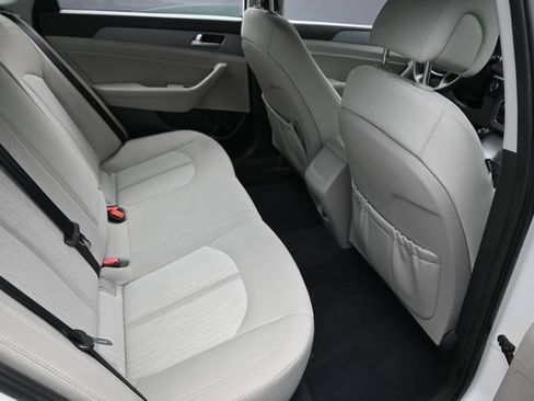 Used 2016 Hyundai Sonata SE FWD image 33