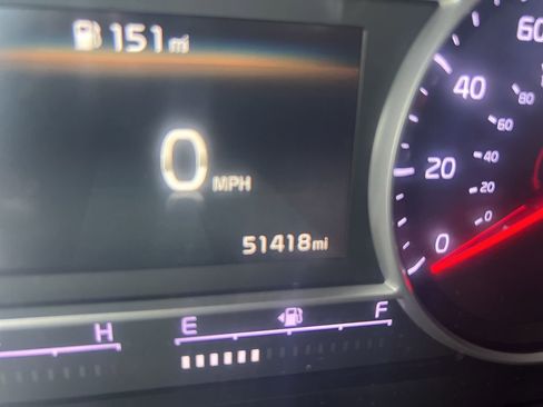 Used 2022 Kia Sorento EX image 52