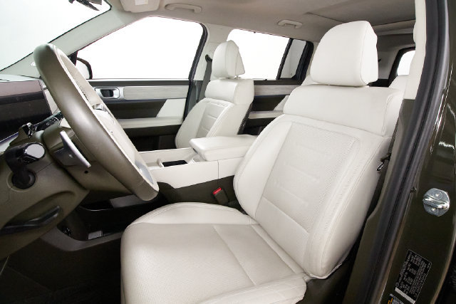 Used 2024 Hyundai Santa Fe Calligraphy AWD/4WD image 21