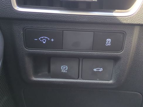 Used 2025 Hyundai Sonata SEL FWD image 17