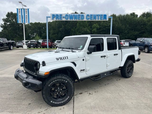Used 2024 Jeep Gladiator Sport AWD/4WD image 2