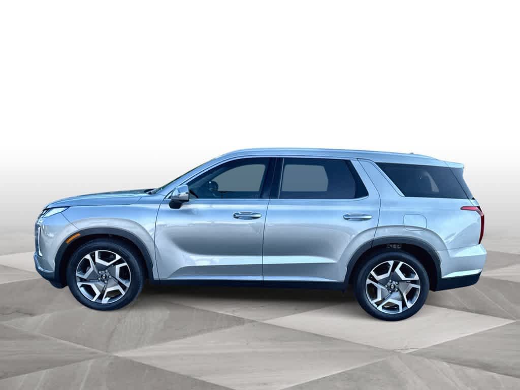 Used 2024 Hyundai Palisade Limited FWD image 5