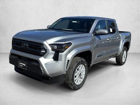 Certified 2025 Toyota Tacoma SR5 image 11