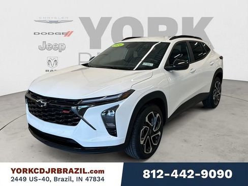 Used 2024 Chevrolet Trax RS FWD image 1