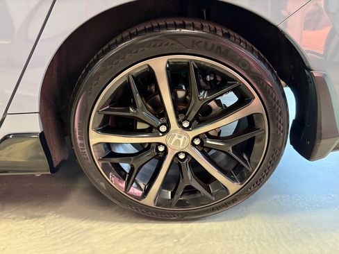Used 2021 Honda Civic Sport image 20